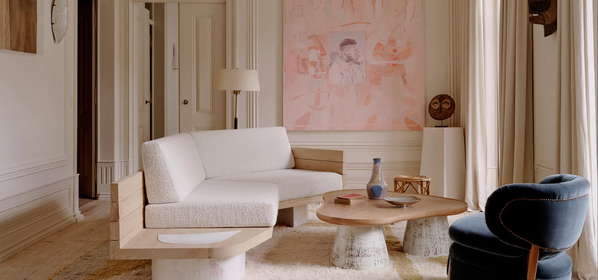 A Lisbon flat between light and character
